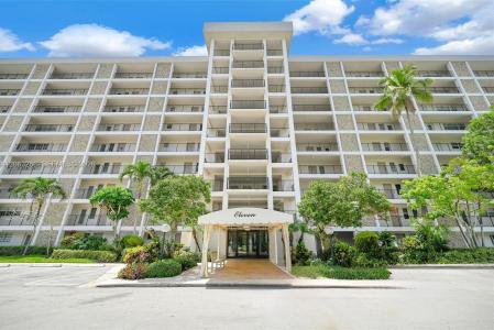 3200 N Palm Aire Dr 610, Pompano Beach, Florida 33069, USA