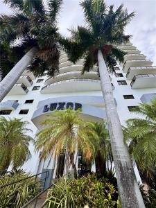 2301 SW 27th Ave 1500, Miami, Florida 33145, USA