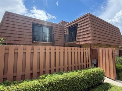 2564 Lakeview Ct, Cooper City, Florida 33026, USA