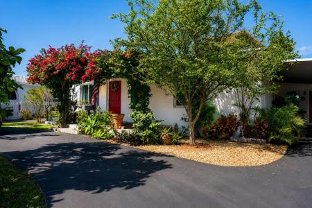 861 W 32nd St, Hialeah, Floride 33012, États-Unis