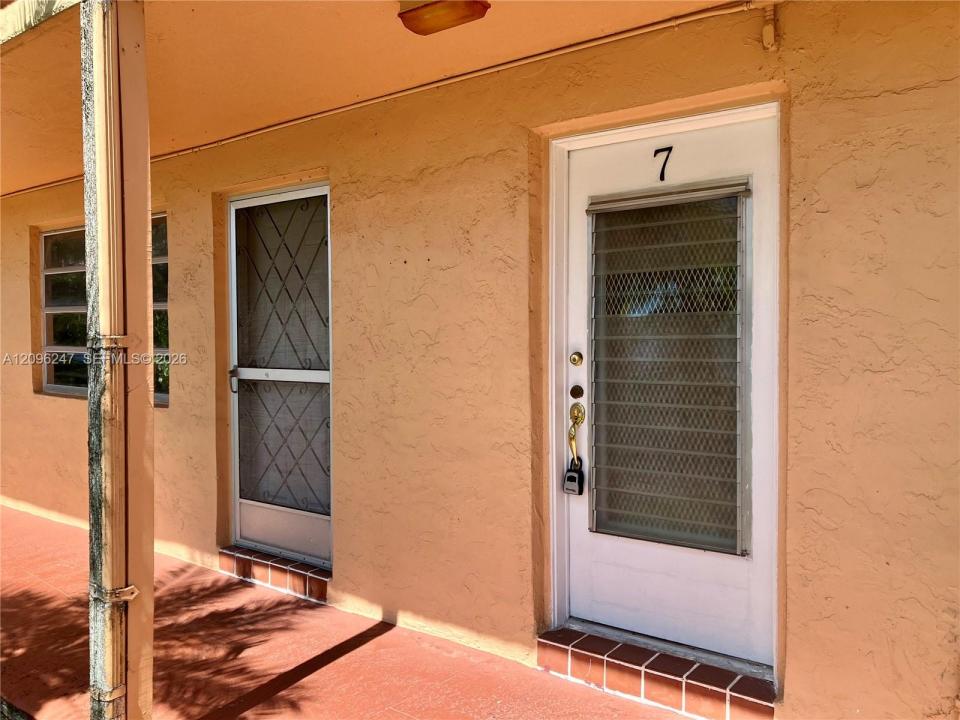 20275 NE 2nd Ave 7, Miami, Floride 33179, États-Unis