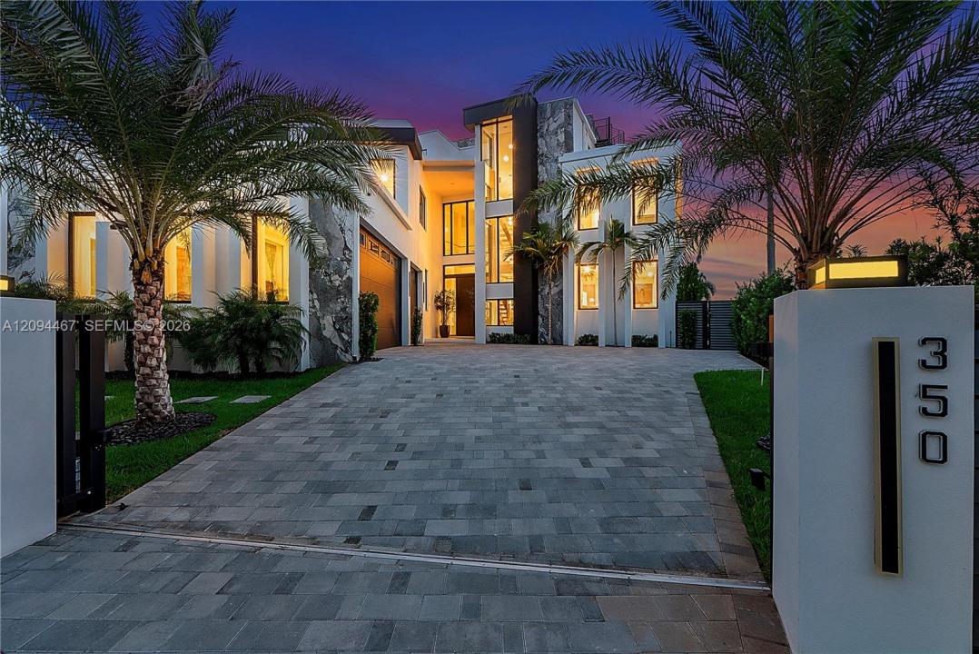 350 Circle Dr, Pompano Beach, Florida 33062
