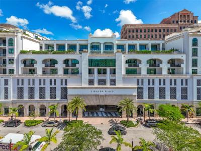 275 Giralda Ave 6A, Coral Gables, Florida 33134, USA