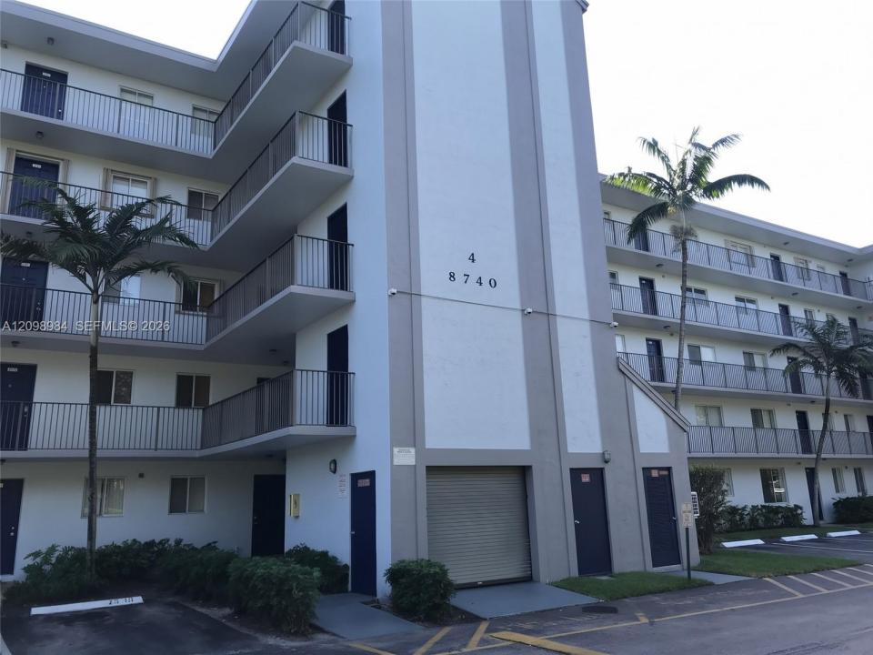 8740 N Sherman Cir 401, Miramar, Флорида 33025, Соединенные Штаты