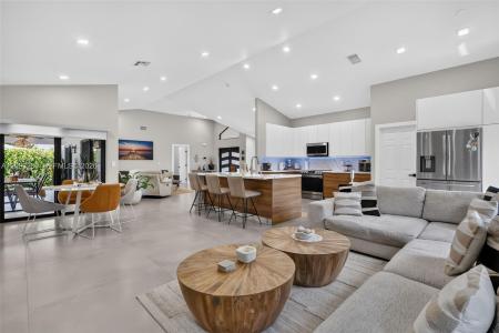 981 SW 126th Way, Davie, Florida 33325, Amerika Birleşik Devletleri