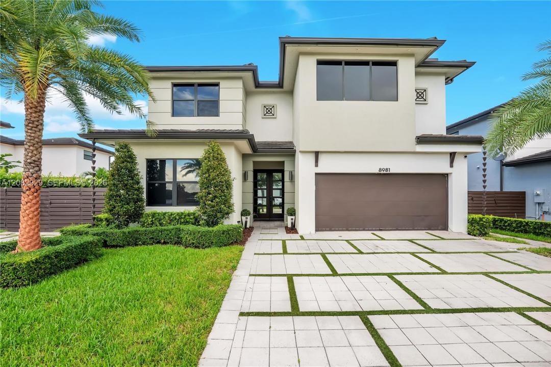 8981 NW 161st Ter, Miami Lakes, Florida 33018
