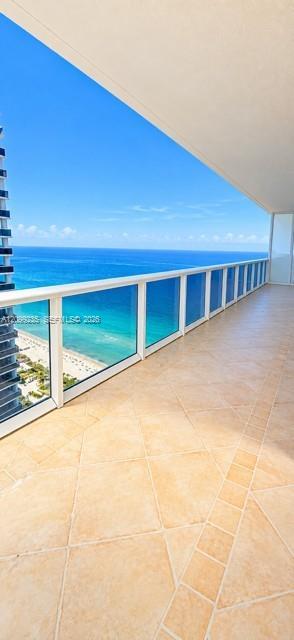 1830 S Ocean Dr 3708, Hallandale Beach, Florida 33009, USA