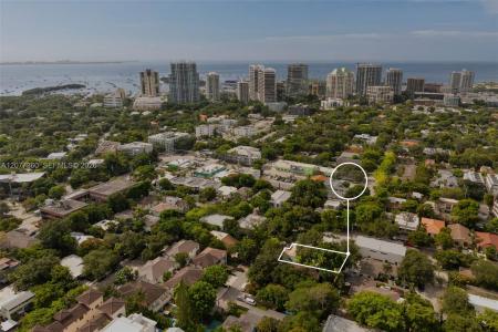 2952 Louise St, Coconut Grove, Floride 33133, États-Unis