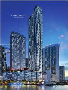 77 SE 5th Street 4014, Miami, Florida 33131, USA