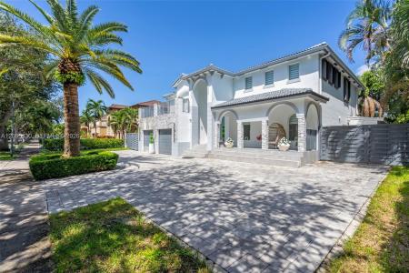 8441 NW 163rd Ter, Miami Lakes, Florida 33016, Estados Unidos