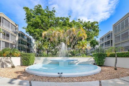 6731 CYPRESS Road 205, Plantation, Florida 33317, Stati Uniti