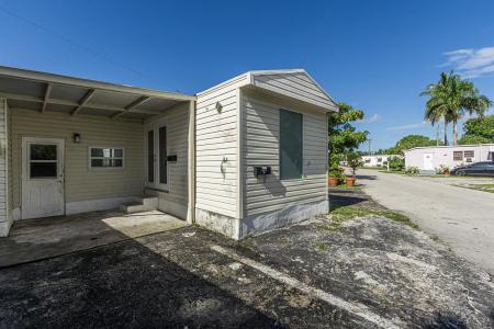 2776 NW 29th Place, Oakland Park, Floride 33311, États-Unis