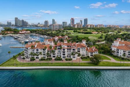 2412 Fisher Island Dr 5102, Miami Beach, פלורידה 33109, ארצות הברית של אמריקה