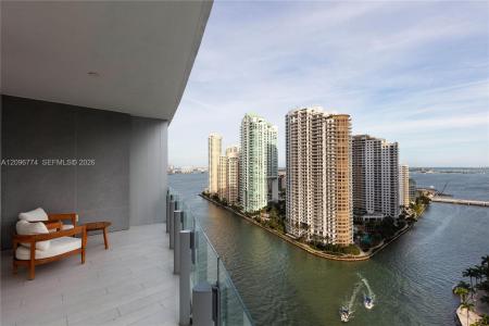 300 Biscayne Blvd Way 2107, Miami, Florida 33131, USA
