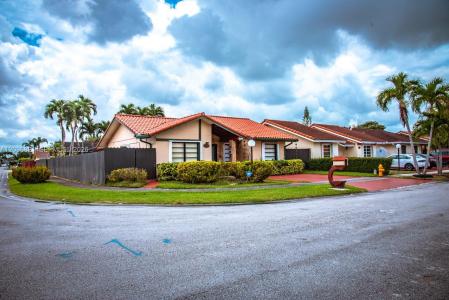 14512 SW 96th Ter, Miami, Флорида 33186, Соединенные Штаты