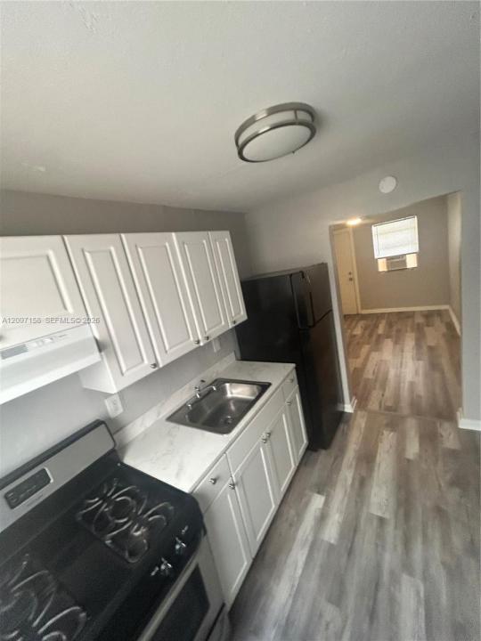 161 NW 15th St 5, Miami, フロリダ 33136, アメリカ合衆国