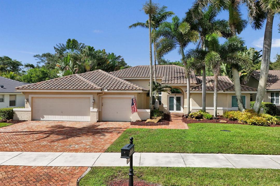 9645 E Tree Tops Court, Davie, פלורידה 33328, ארצות הברית של אמריקה