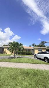 1009 NE 2nd St, Hallandale Beach, Florida 33009, USA