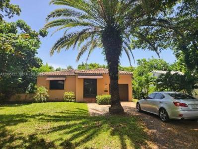 448 Cadagua Ave, Coral Gables, Florida 33146