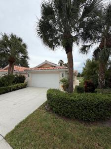 8240 SE DOUBLE TREE Drive, Hobe Sound, फ्लोरिडा 33455, संयुक्त राज्य अमेरिका