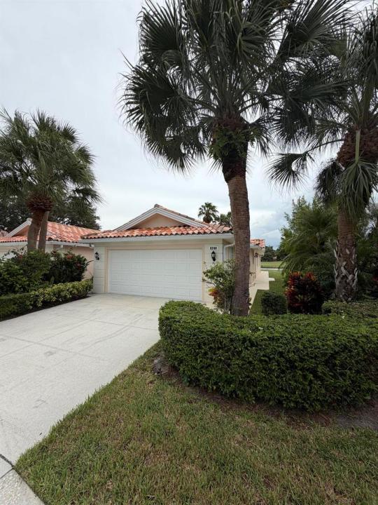 8240 SE DOUBLE TREE Drive, Hobe Sound, फ्लोरिडा 33455, संयुक्त राज्य अमेरिका