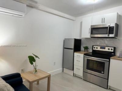1270 NE 210th Ter B, Miami, 플로리다 33179, 미국