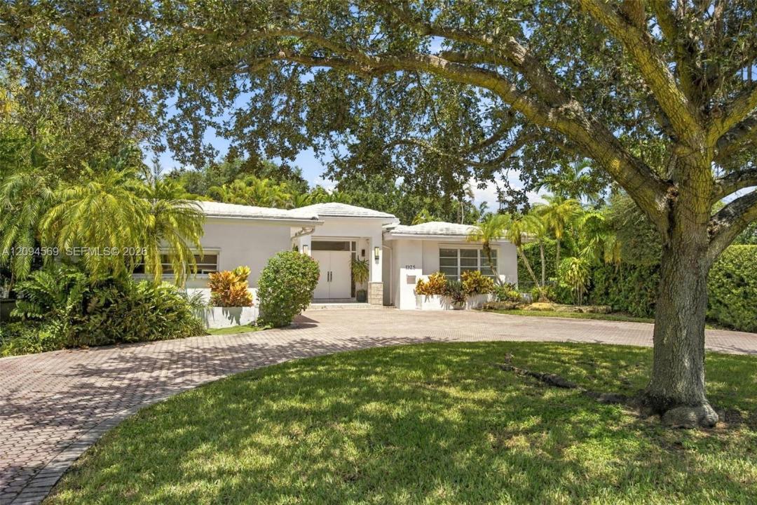 1325 Blue Rd, Coral Gables, Floride 33146, États-Unis