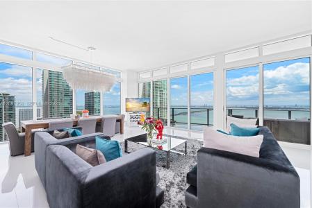 460 NE 28th St LPH-4201, Miami, فلوريدا 33137, الولايات المتحدة