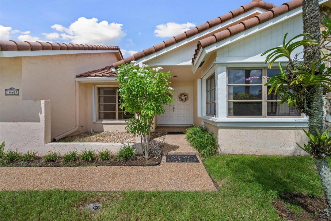 10407 NW 7th Street, Plantation, Florida 33324, Estados Unidos