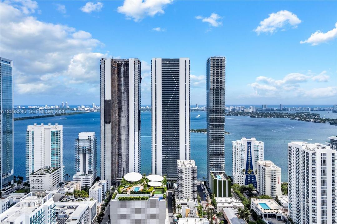 700 NE 24th St 5401B, Miami, Флорида 33137, Соединенные Штаты