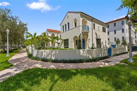 555 Santander Avenue V4, Coral Gables, Floride 33134, États-Unis