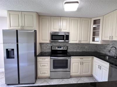 5515 Courtyard Dr 5515, Margate, Floride 33063, États-Unis