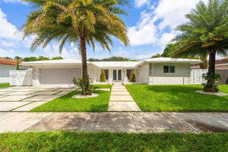 6951 S Miami Lakeway S, Miami Lakes, فلوريدا 33014, الولايات المتحدة
