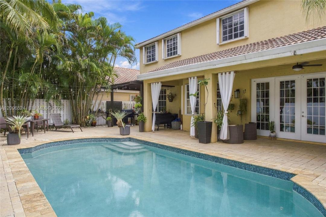 447 Cambridge Dr, Weston, Flórida 33326, Estados Unidos
