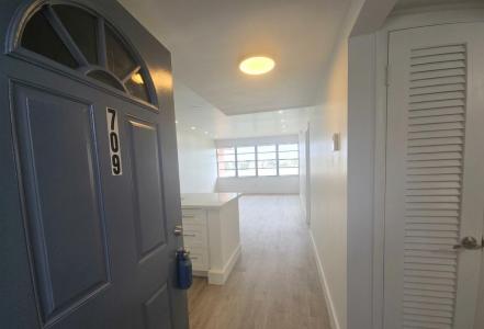 18555 NE 14TH Avenue 709, Miami, Floride 33179, États-Unis