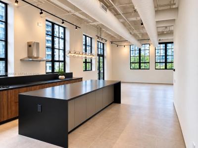 1749 NE Miami Ct 301, Miami, فلوريدا 33132, الولايات المتحدة