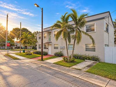 2450 NW 11th St 2450, Miami, Florida 33125, USA
