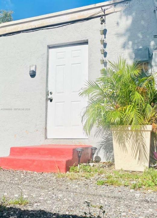 1558 NW 103rd St 1558, Miami, فلوريدا 33147, الولايات المتحدة