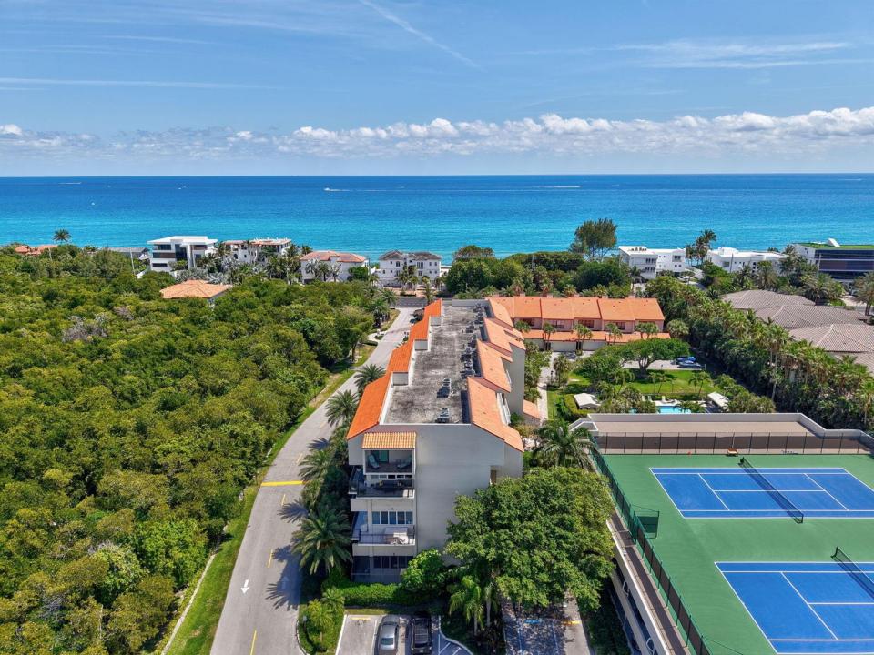 3908 S Ocean Boulevard 124, Highland Beach, Florida 33487, Amerika Birleşik Devletleri