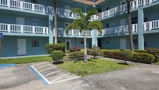 606 SW NATURA Boulevard 208, Deerfield Beach, Florida 33441, Amerika Birleşik Devletleri