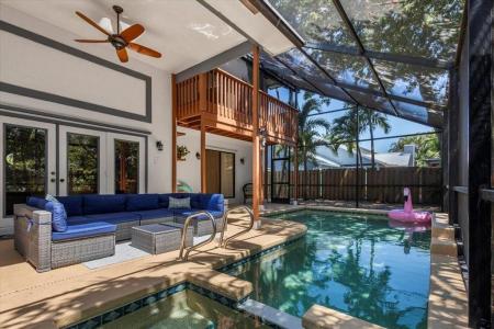 2250 SE Country Club Lane, Stuart, Florida 34996, USA