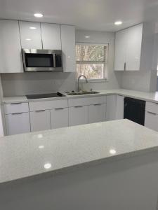 6600 Royal Palm Boulevard 101B, Margate, Flórida 33063, Estados Unidos