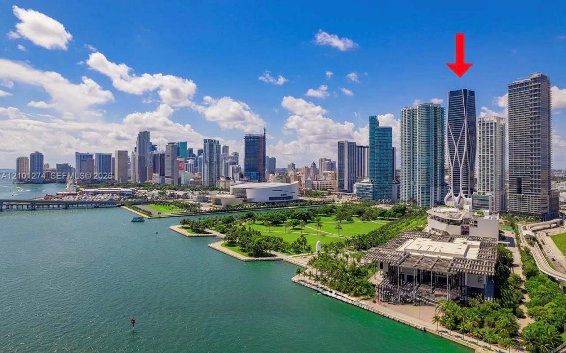 1000 Biscayne Blvd 4402, Miami, Florida 33132, USA