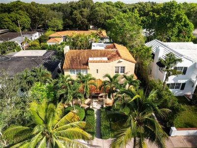 1461 Certosa Ave, Coral Gables, Florida 33146, Estados Unidos