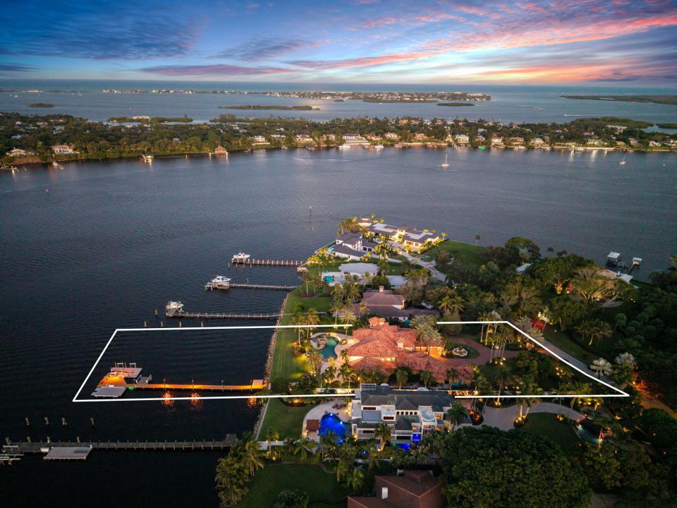 4089 SE OLD SAINT LUCIE Boulevard, Stuart, Flórida 34996, Estados Unidos