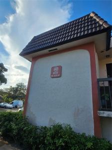 902 NE 209th St 106-40, Miami, Florida 33179