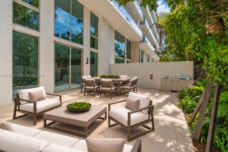 2200 Brickell Ave GV09, Miami, فلوريدا 33143, الولايات المتحدة