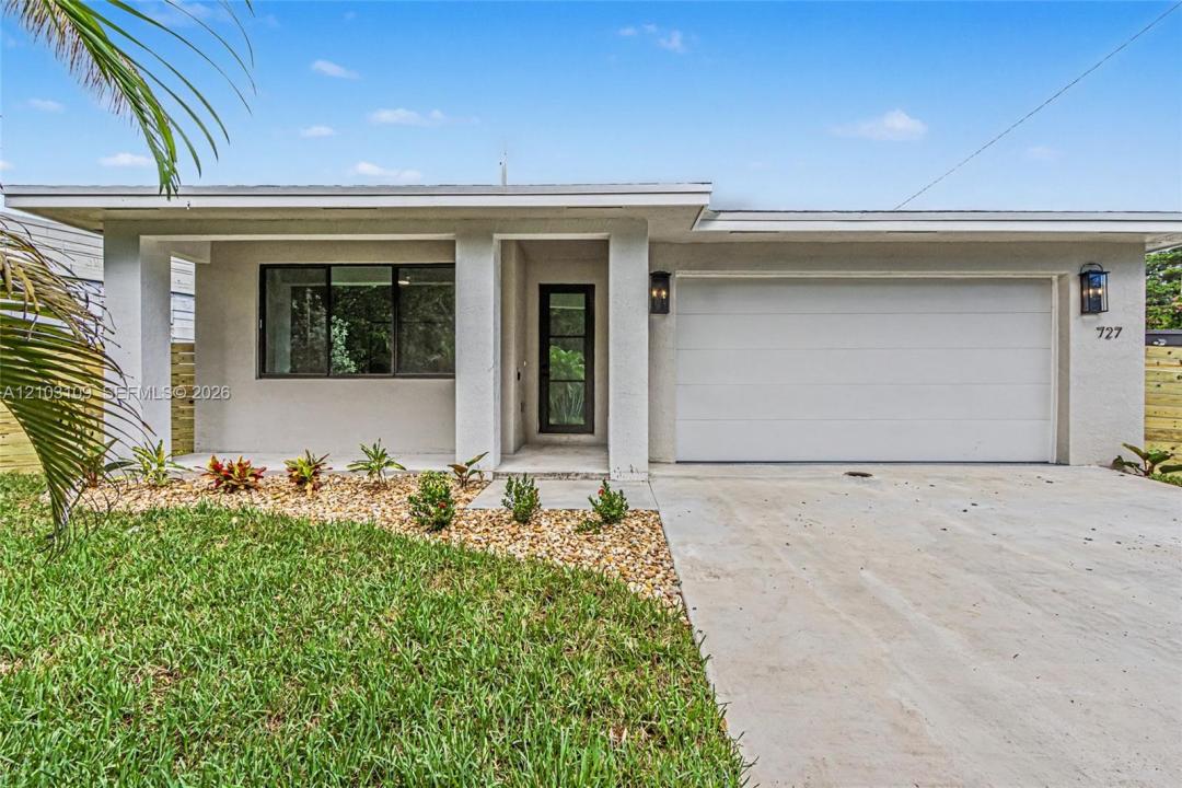 727 NW 43rd Ct, Oakland Park, Florida 33309, USA