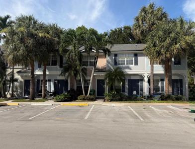 5275 JAMBOREE Place, Margate, Flórida 33063, Estados Unidos