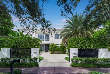 737 W 49th St, Miami Beach, Florida 33140, Estados Unidos